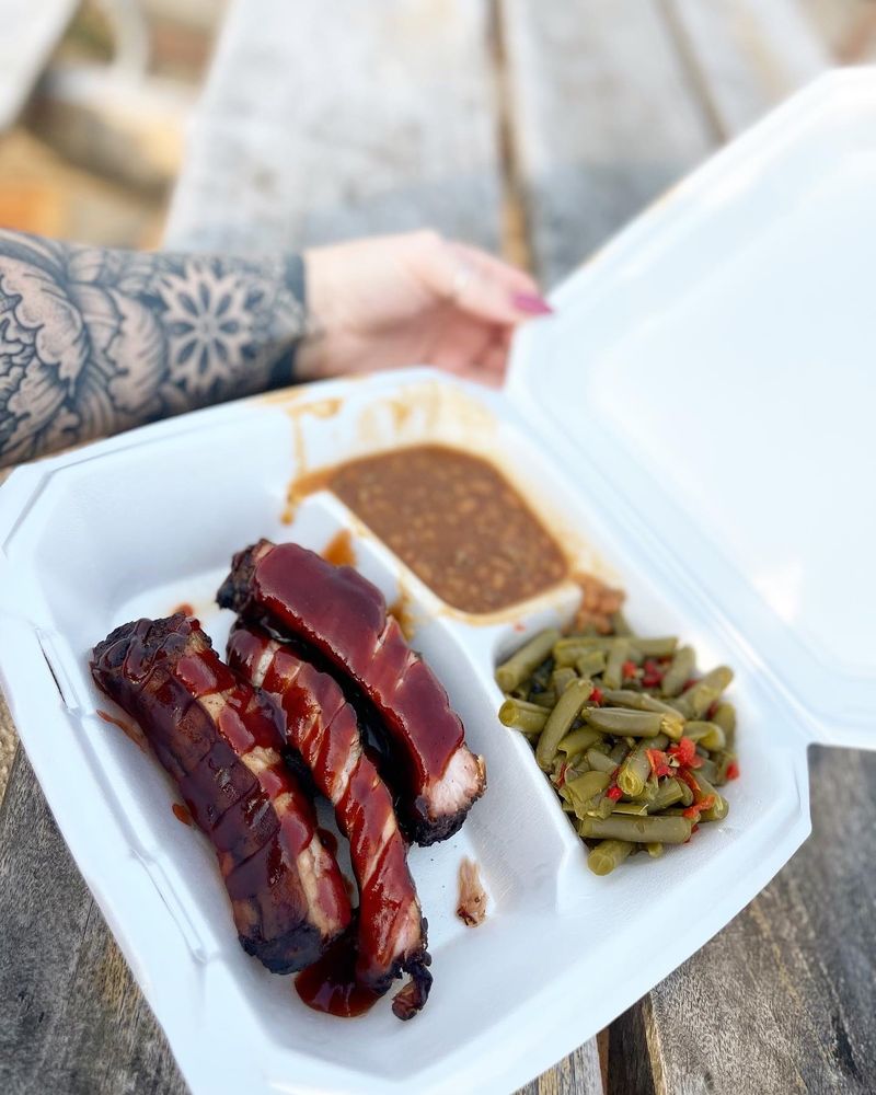 Food from Jhood's Smokin’ Soul Food