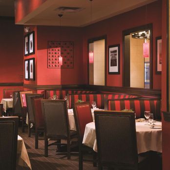 DoubleTree by Hilton Hotel Cincinnati Airport - Restaurant - Hotels Near Me - Hebron, Kentucky DoubleTree by Hilton Hotel Cincinnati Airport - Restaurant - Hotels Near Me - Hebron, Kentucky