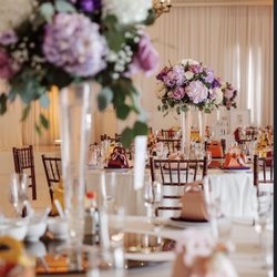 Stellar Blooms & Balloons - Wedding flower centerpieces.