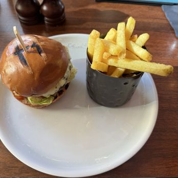 One Square - Burger and fries - British Near Me - Edinburgh, EDH