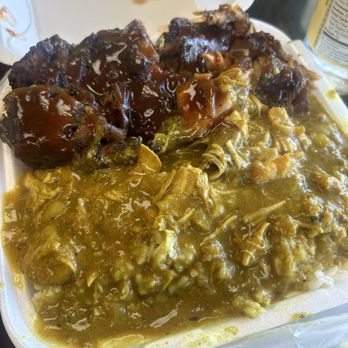 Dumplin Restaurant - Jerk chicken, curry chicken gravy, White Rice - Caribbean Near Me - West Palm Beach, Florida Dumplin Restaurant - Jerk chicken, curry chicken gravy, White Rice - Caribbean Near Me - West Palm Beach, Florida