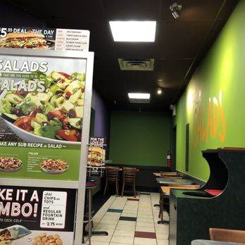 Quiznos - Interior - Sandwiches Near Me - Plymouth, Minnesota