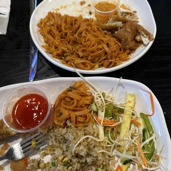 Pho Binh Thanh - Paid Thai. Sweet and sour chicken. - Vietnamese Near Me - Woodstock, Ontario Pho Binh Thanh - Paid Thai. Sweet and sour chicken. - Vietnamese Near Me - Woodstock, Ontario