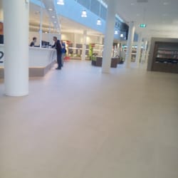 Gemeente Amsterdam - Stadsloketten - Binnen bij de gemeente amsterdam
