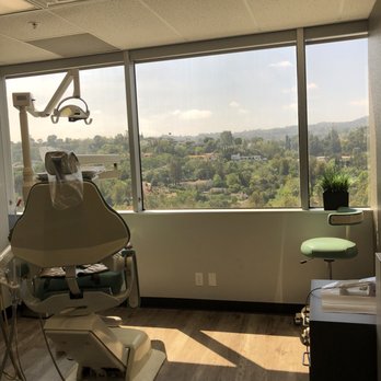 Mahrouz Cohen, DDS - Endodontists Near Me - Encino, California Mahrouz Cohen, DDS - Endodontists Near Me - Encino, California