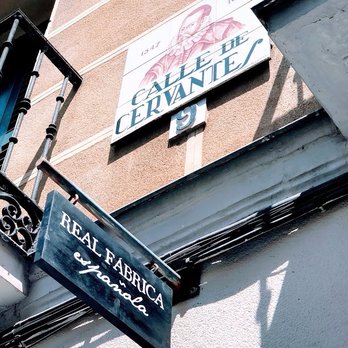 Real Fabrica - Gift Shops Near Me - Madrid, M