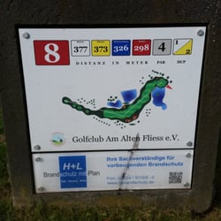 Golfclub Am Alten Fliess - Par 4! ...fragt mich in einem Jahr nochmal