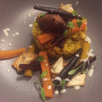 The Magnum Restaurant and Bar - Pubs Near Me - Edinburgh, EDH