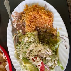 Enchiladas verdes de carne asada
