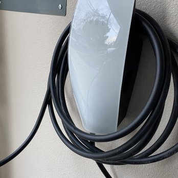 Hot Wires Electric - Electricians Near Me Hot Wires Electric - Electricians Near Me