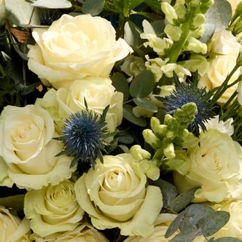 Brentford Florist - Florists Near Me - Brentford, XGL Brentford Florist - Florists Near Me - Brentford, XGL