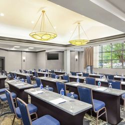 DoubleTree by Hilton Hotel Jackson - Meeting Room