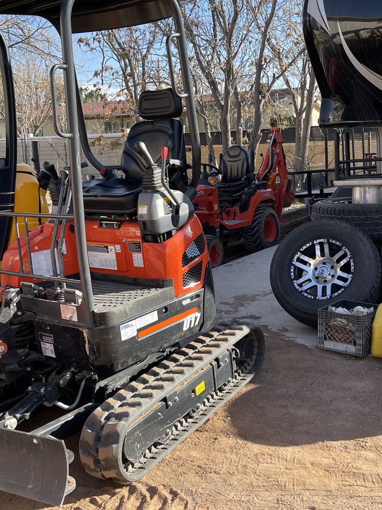 MJ HOTSHOTS MATERIAL LANDSCAPING & EXCAVATOR Request a Quote