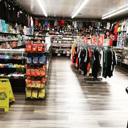 Bay Area Smoke Shop & Clothes - Bay Area Smoke Shop & Clothes
921 23rd Street Richmond CA 94804