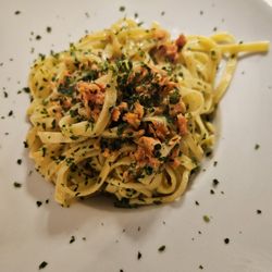 Art Cafè & Food - Tagliatelle al salmone/fresh pasta with salmon