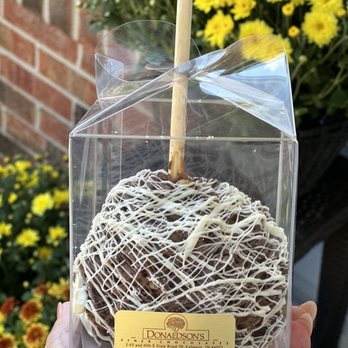 Donaldson's Finer Chocolates - Supreme -caramel, chocolate and nuts - Chocolatiers & Shops Near Me - Lebanon, Indiana Donaldson's Finer Chocolates - Supreme -caramel, chocolate and nuts - Chocolatiers & Shops Near Me - Lebanon, Indiana