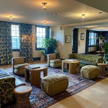 Hotel Clermont Atlanta, by Oliver - Lobby chill area - Hotels Near Me - Atlanta, Georgia Hotel Clermont Atlanta, by Oliver - Lobby chill area - Hotels Near Me - Atlanta, Georgia