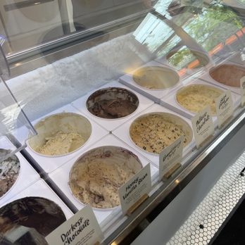 Jeni's Splendid Ice Creams - Ice Cream & Frozen Yogurt Near Me - Arlington, Virginia