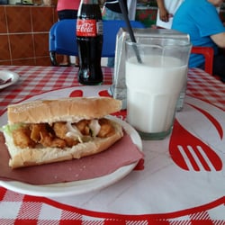 La Auténtica Caridad del Cobre - Mi desayuno Favorito! Torta de Camarón empanizado y Horchata.