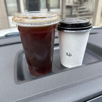 Everbloom Coffee - Cold brew and oat milk butterscotch latte - Coffee & Tea Near Me - Indio, California Everbloom Coffee - Cold brew and oat milk butterscotch latte - Coffee & Tea Near Me - Indio, California