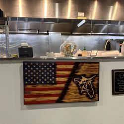 Lighthouse Seafood & Café - Best seafood restaurant we've visited in a long time!