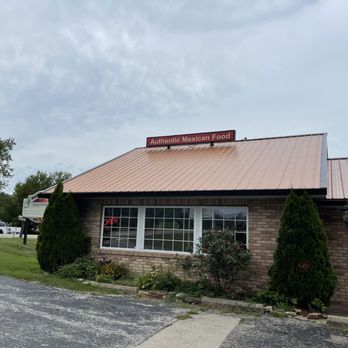 Monterrey Mexican Restaurant - Out front - Mexican Near Me - Lynnville, Indiana