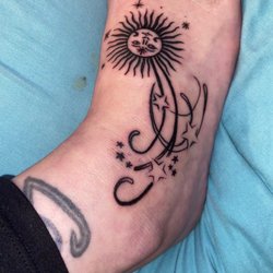 Instinkt Tattoo Shop - Tattoo by Cam