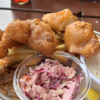 Za’s Lakefront - Fish & chips - Italian Near Me - Tahoe City, California