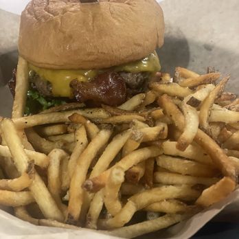 High Point Grill - Sandwiches Near Me - Albuquerque, New Mexico