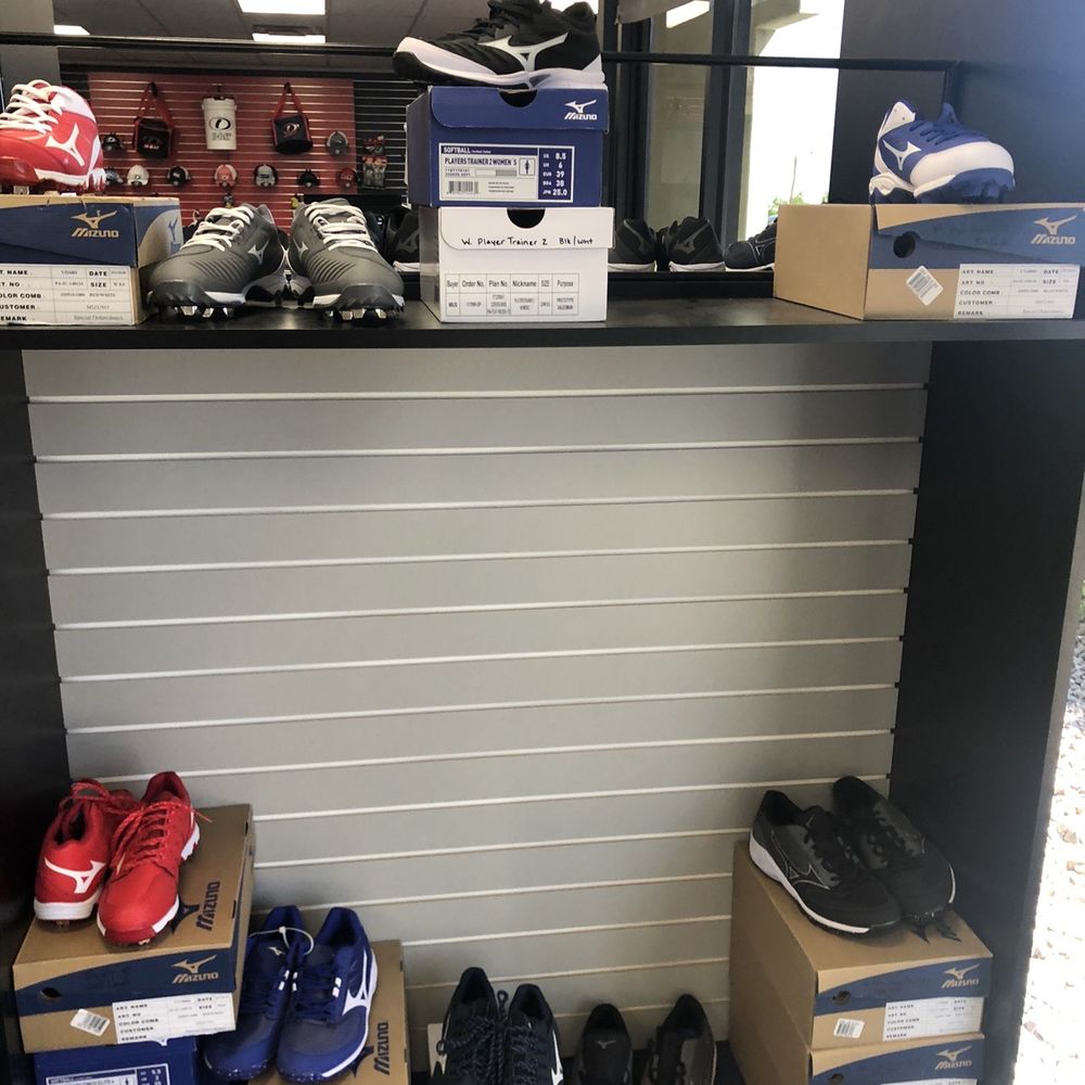 D-Bat - Cleats - Baseball Fields Near Me - El Paso, Texas D-Bat - Cleats - Baseball Fields Near Me - El Paso, Texas