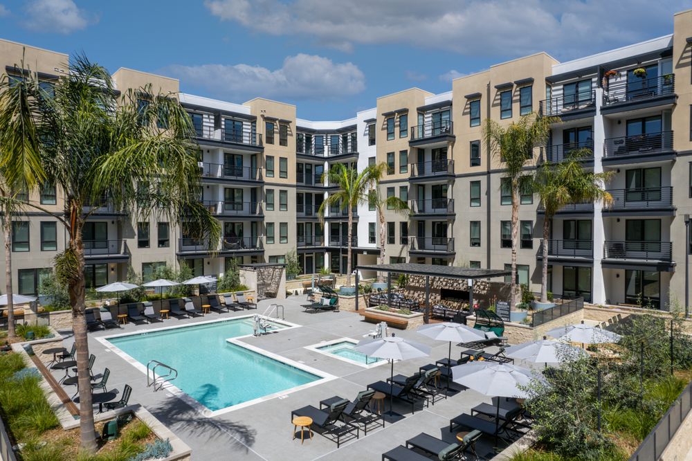 MV APARTMENTS Updated August 2024 39 Photos 2700 W El Camino Real