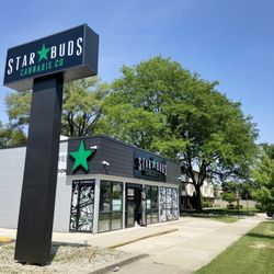 Star Buds - Riverside - Star Buds - Riverside Location