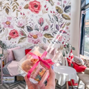 Oh Honey Macaron - Pre packages macarons - Cafes Near Me - Mountain View, California