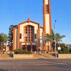 St John Chrysostom Catholic Church - This is a lucky view from the new Metro line (turnbuckles)! There will be no attitude here. Their school fed my high school. (no review)
