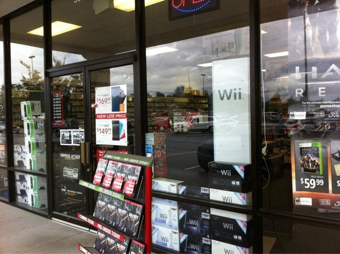 GAMESTOP Updated July 2024 5570 Sunset Blvd, Lexington, South