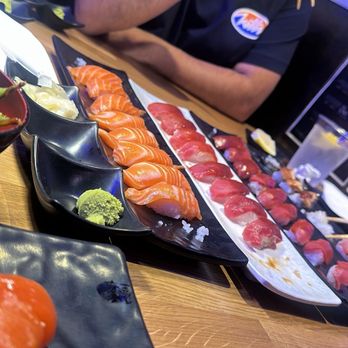 Sushi Damu - Sushi Bars Near Me - Tustin, California