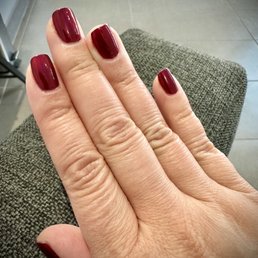 Polish manicure by Tracy!