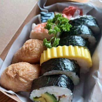 Sakae Sushi - 10 piece sushi box - Japanese Near Me - Gardena, California Sakae Sushi - 10 piece sushi box - Japanese Near Me - Gardena, California