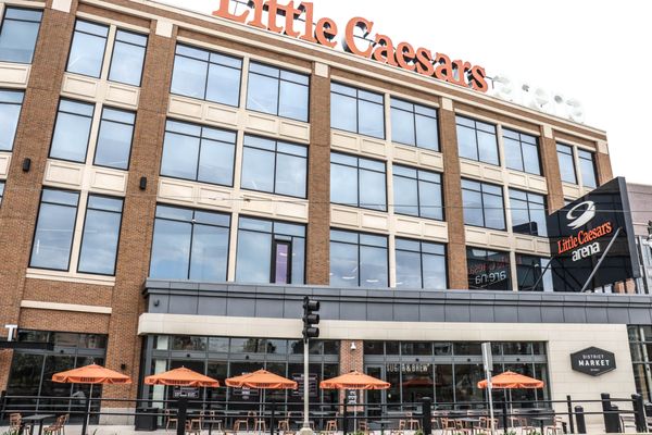 UWM District Market by null