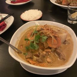 Massaman Beef Curry Dinner