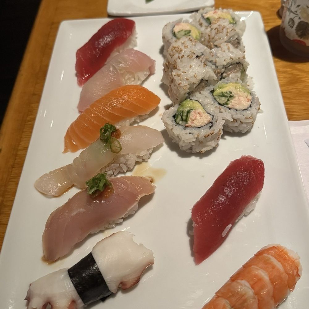 Teru Sushi - Sushi Combination - Sushi Bars Near Me - Studio City, California Teru Sushi - Sushi Combination - Sushi Bars Near Me - Studio City, California