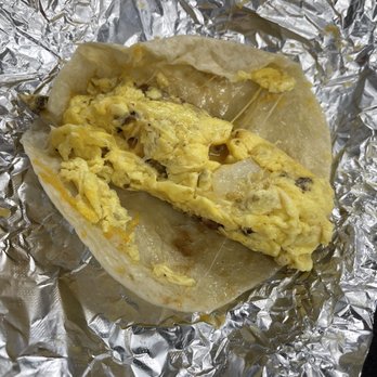 La Traila #6 - Bacon egg and cheese taco - Tacos Near Me