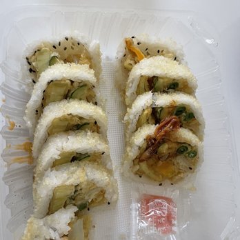 Oni Sushi - Vegetable Tempura Roll w/ soy paper - Sushi Bars Near Me - Claremont, California Oni Sushi - Vegetable Tempura Roll w/ soy paper - Sushi Bars Near Me - Claremont, California