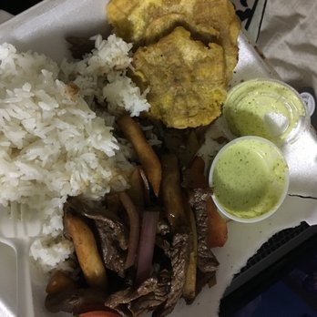 Al Toque Peruvian Restaurant - Lomo saltado with tostones (only half of the dish shown--split with a friend) - Peruvian Near Me - Somerset, New Jersey Al Toque Peruvian Restaurant - Lomo saltado with tostones (only half of the dish shown--split with a friend) - Peruvian Near Me - Somerset, New Jersey