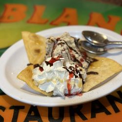 El Poblano Mexican Restaurant - Complimentary Oreo ice cream