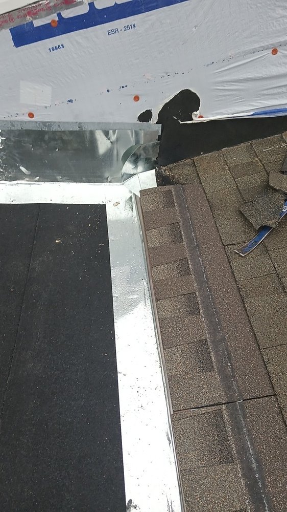 Slide of Juventino Rosas Roofing