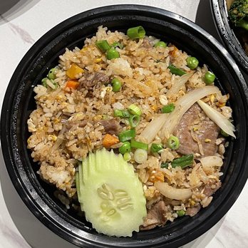 Pen Thai - Beef Thai Fried Rice - Thai Near Me - Mount Prospect, Illinois