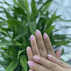 Lathrop Amazing Nails & Spa - Soft pink chrome nails