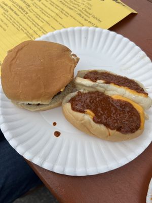 Gus's Hotdogs by null