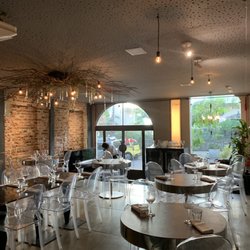 Riso Bistrô - Main lounge